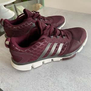 Adidas men’s Team Maroon running shoes, size 11.5